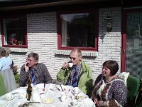 080517-146-James60  Fødselsdagsgæster