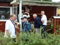P1020477  Til venstre ses værten, Lars