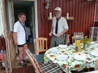 P1020518  Vi kunne lige nå en afsluttende frokost inde hjemturen