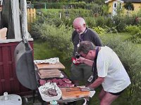 S1450052  Leif stod for tilberedningen af bøfferne