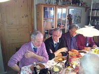 20121201 100040  Masser af snak blev det også til