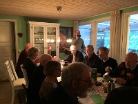 IMG 0831  Gæsterne er placeret ved bordene
