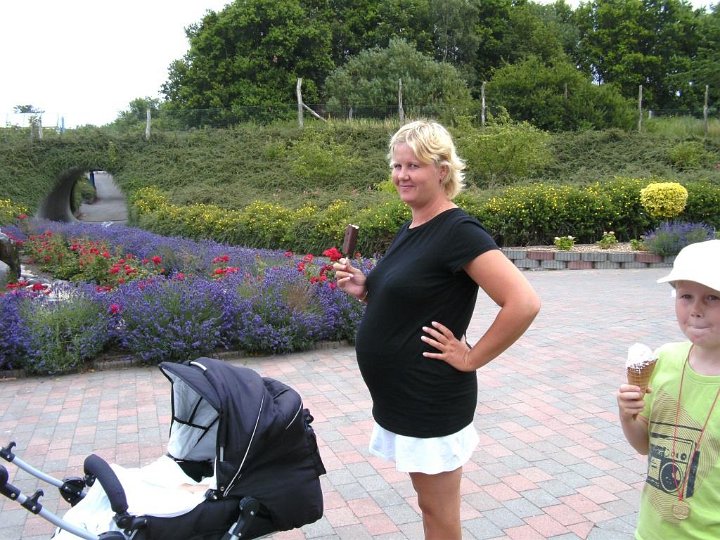 BILD0133.JPG - Min kære svigerdatter, Charlotte, med lille Ida i maven